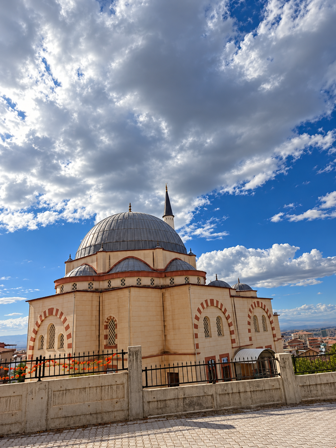 Kurtuba Camii tamamlanan kaplama