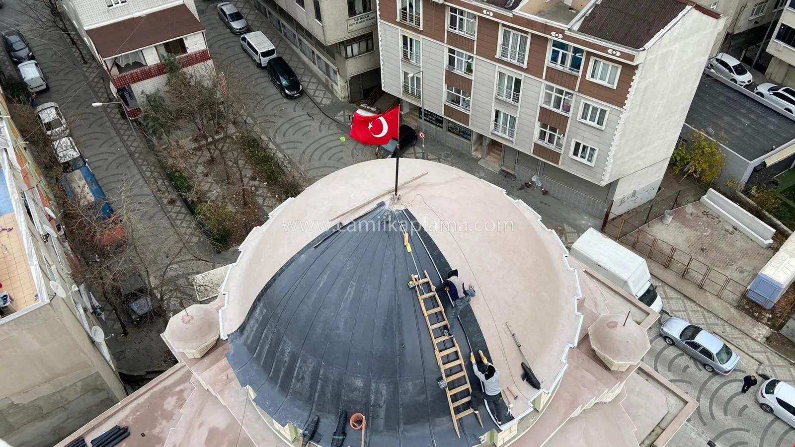 Mehmet Akif Camii uygulama detayı